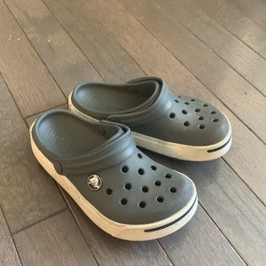 Crocs Kids size 10/11